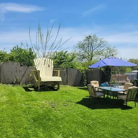 2 Bedroom - Off Street Parking - Amazing View Nearby Pittsburgh Exterior photo