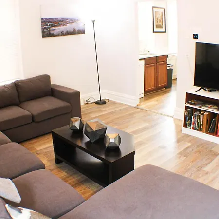 2 Bedroom - Off Street Parking - Amazing View Nearby Pittsburgh Exterior photo